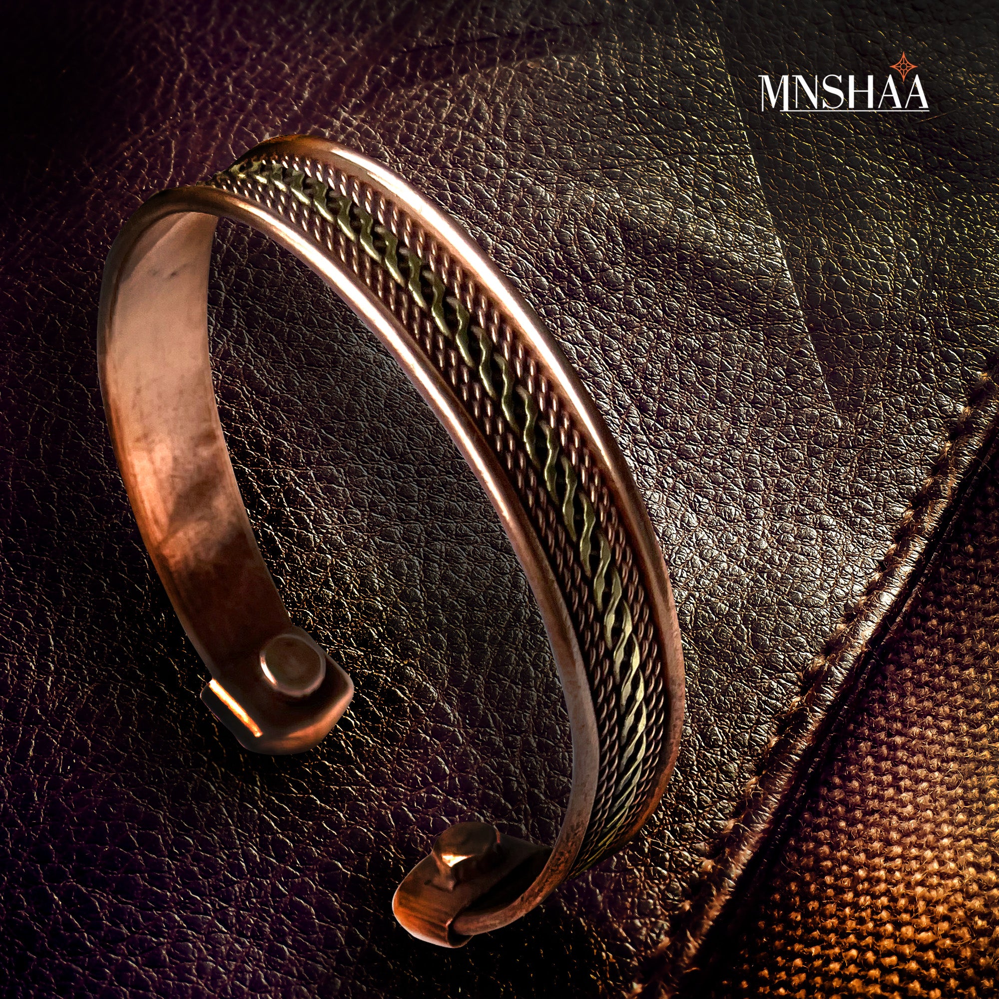 A close up image of Mnshaa Copper bracelet with chain link design. This copper bracelet is handcrafted in a unisex chain link design by rural artisans in India using techniques inherited through generations. It is sturdy and long-lasting, making it an ideal copper bracelet for arthritis. A perfect gift for people you love. Suitable gift of care for all occasions like Birthday, Anniversary, Valentine's Day, Father's day, Christmas, Mother's Day, etc.