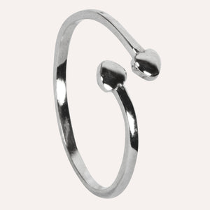 Aesthetically designed 925 sterling silver handmade adjustable ring. It is small, simple, delicate, elegant, light weight. Suitable for all occasions. Rhodium plating makes it less prone to tarnish. Completely hypoallergenic, allergy-free, nickel-free jewellery. Use as finger ring, above-knuckle ring, thumb band, stacking rings, stopper ring, mid finger ring or toe ring. Ideal Christmas gift all age groups - teenage girls to mature ladies. Unique ring beautifully packaged in jewellery bag & box.